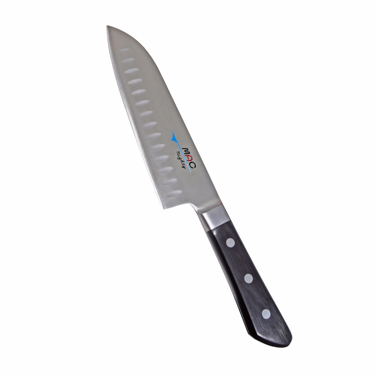 MAC Santoku veitsi ovaalihionta, 17 cm terä, musta kahva ja ilmanvastusta vähentävät urat. Monikäyttöinen keittiöveitsi Made in Japan.