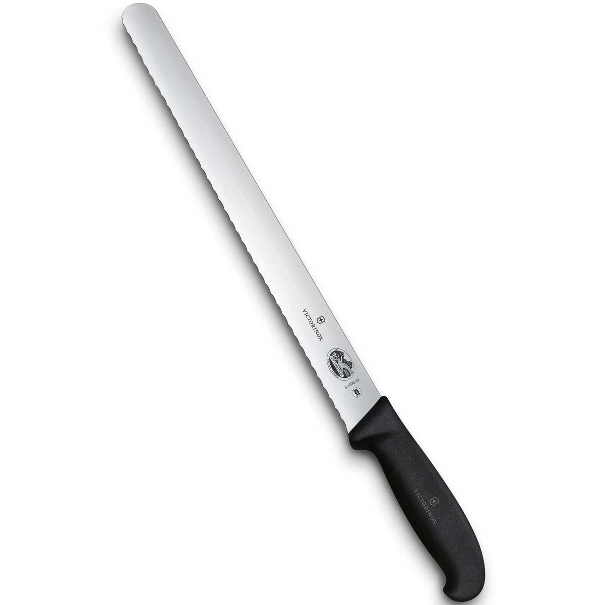 Victorinox Fibrox konditoriaveitsi, 30 cm pitkä sahalaitaterä ja ergonominen musta kahva. Soveltuu kakkupohjien ja leivän leikkaamiseen.