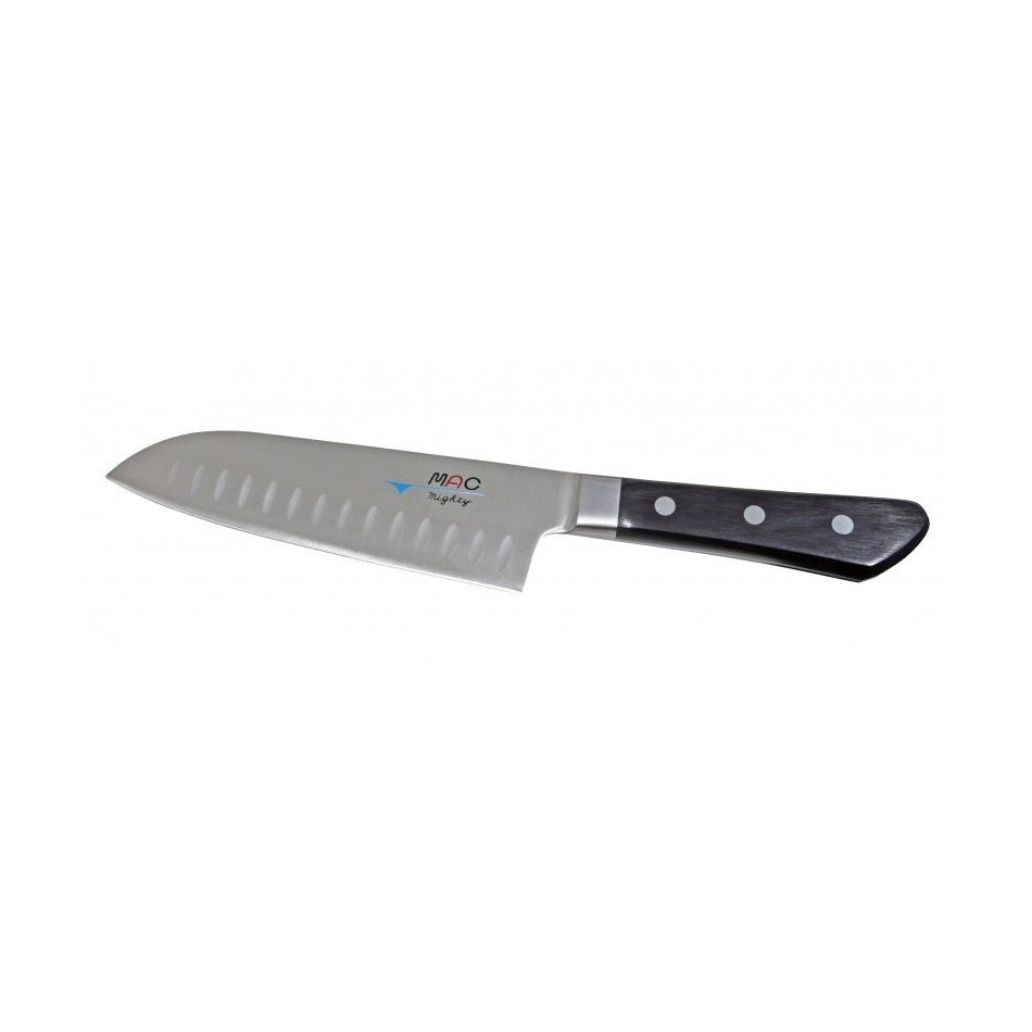 MAC Santoku veitsi ovaalihionta, 17 cm terä ja ergonominen kahva. Kevyt ja tarkka veitsi vihannesten ja lihan leikkaamiseen.