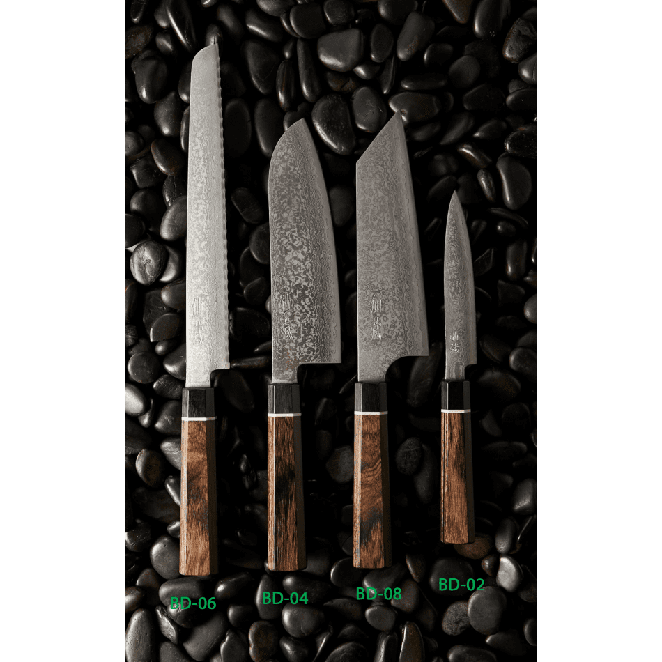 Suncraft Senzo  Black Santoku Knife 33 layers, 17 cm
