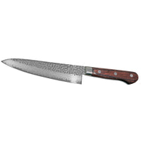 Suncraft Senzo Damascus kokkiveitsi 18 cm, vasaroitu terä ja kolmen niitin kahva, yhdistelmä tyyliä ja toimivuutta keittiössä.