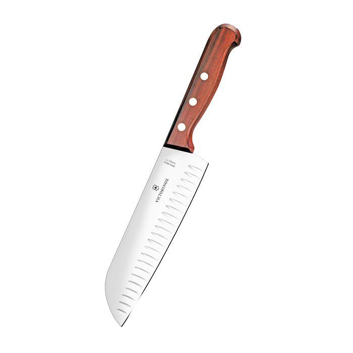 Victorinox Santoku kokkiveitsi ovaalihiottu puukahvalla 17 cm, terävä terä ja klassinen kolmella niitillä kiinnitetty kahva.