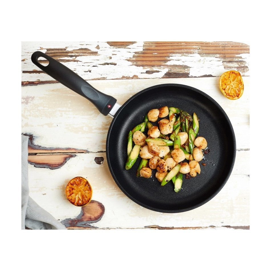 Swiss Diamond XD Stekpanna, 24 cm Induktion